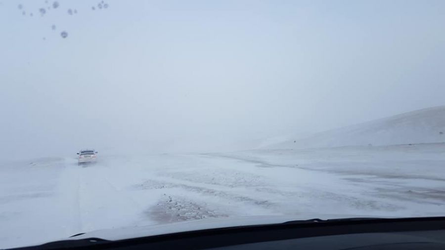 Өмнөговь аймагт хүчтэй шуурганы улмаас айлын гэр нуржээ