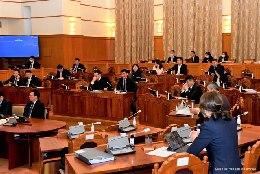 Импортын гурил, малын тэжээлийг татвараас чөлөөлөхийг дэмжлээ