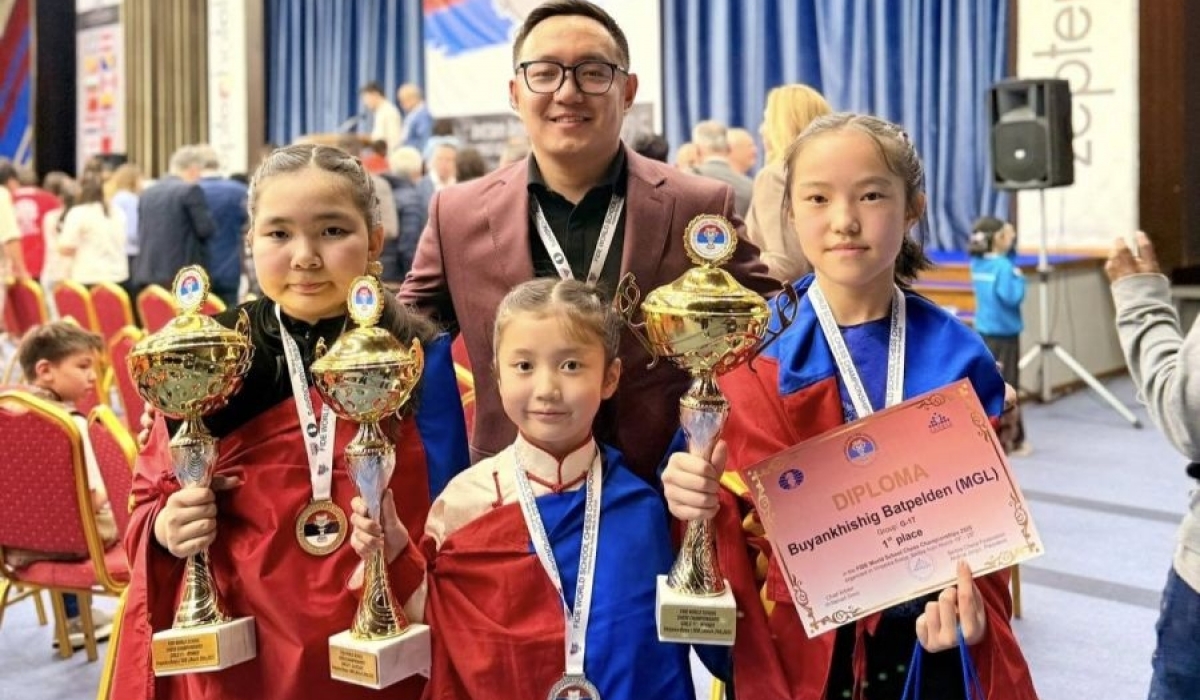 Монголын шатарчид хоёр алт, нэг мөнгөн медаль хүртлээ