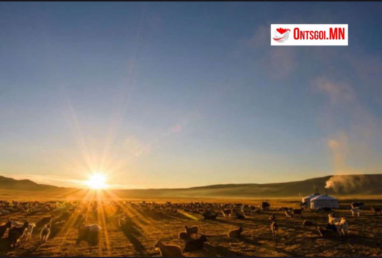 Ихэнх нутгаар хур тунадас орж, салхи шуургатай хүйтэн байна