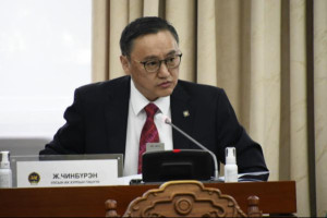 Ж.Чинбүрэн: Эрүүл мэндийн салбарын ажилчдын цалинг 2027 онд 3.5 саяд хүргэнэ